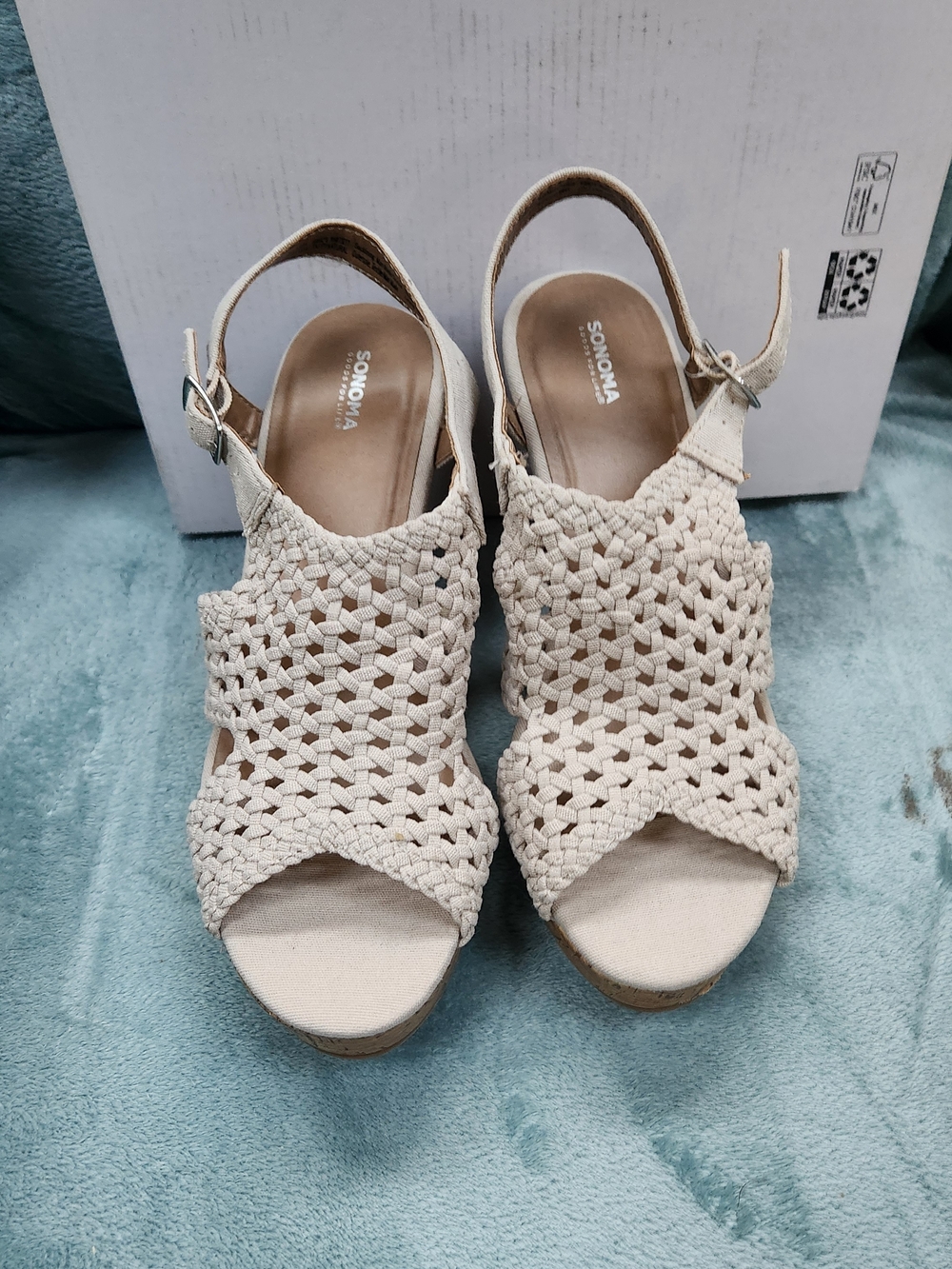 SONOMA Wedge Sandals - Beige Crochet Peep Toe Womens Size 9 Brand New